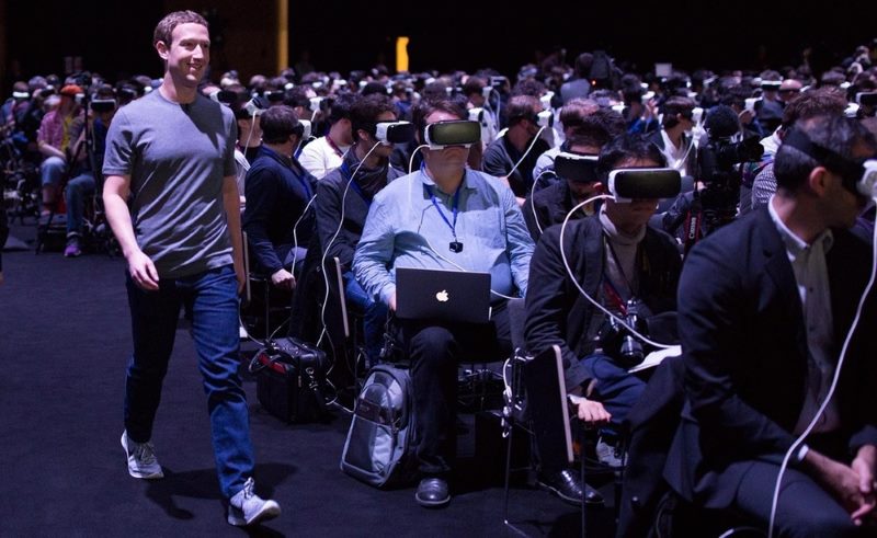 Facebook запустил социальную сеть в виртуальной реальности Facebook запустил социальную сеть в виртуальной реальности