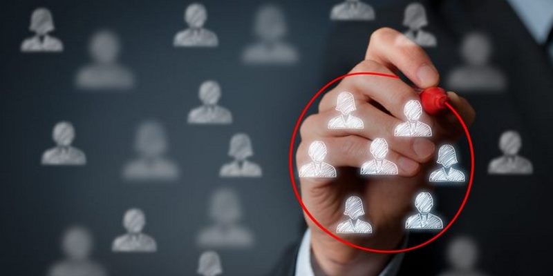 Чем таргетинг отличается от ретаргетинга? Чем таргетинг отличается от ретаргетинга?
